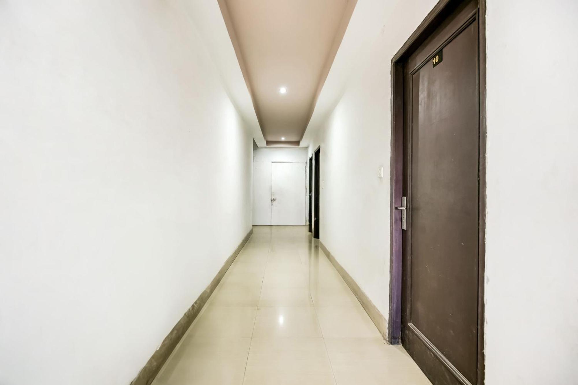 Flagship Hotel Big Boss Kurukshetra Bagian luar foto